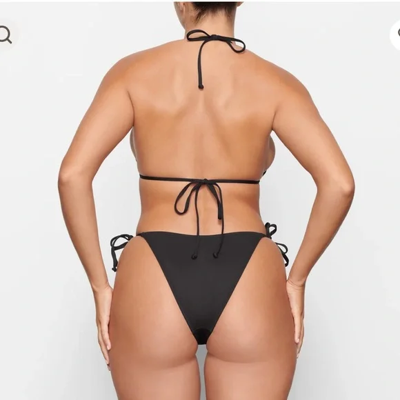 SKIMS Swim Dippy Tie Bottoms - Color Onyx - Size S - Picture 3 of 6